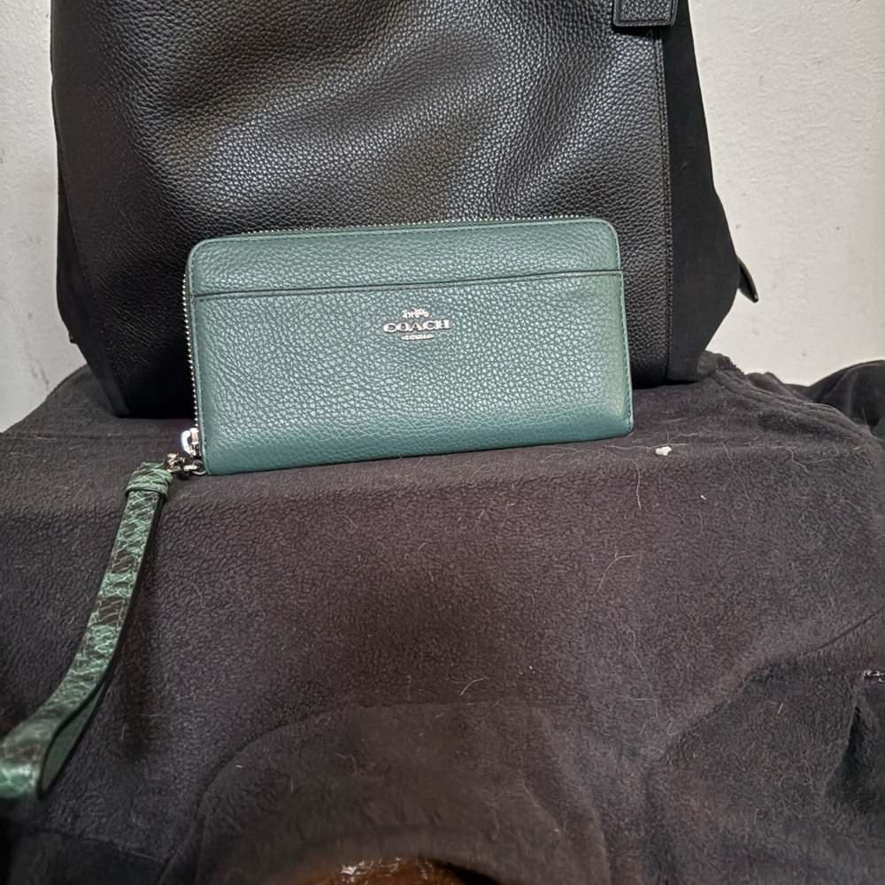 Coach Teal Leather Wristlet